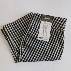 Rafaella Comfort Bermuda Short, Size 8, Black and White Checkered *see note*